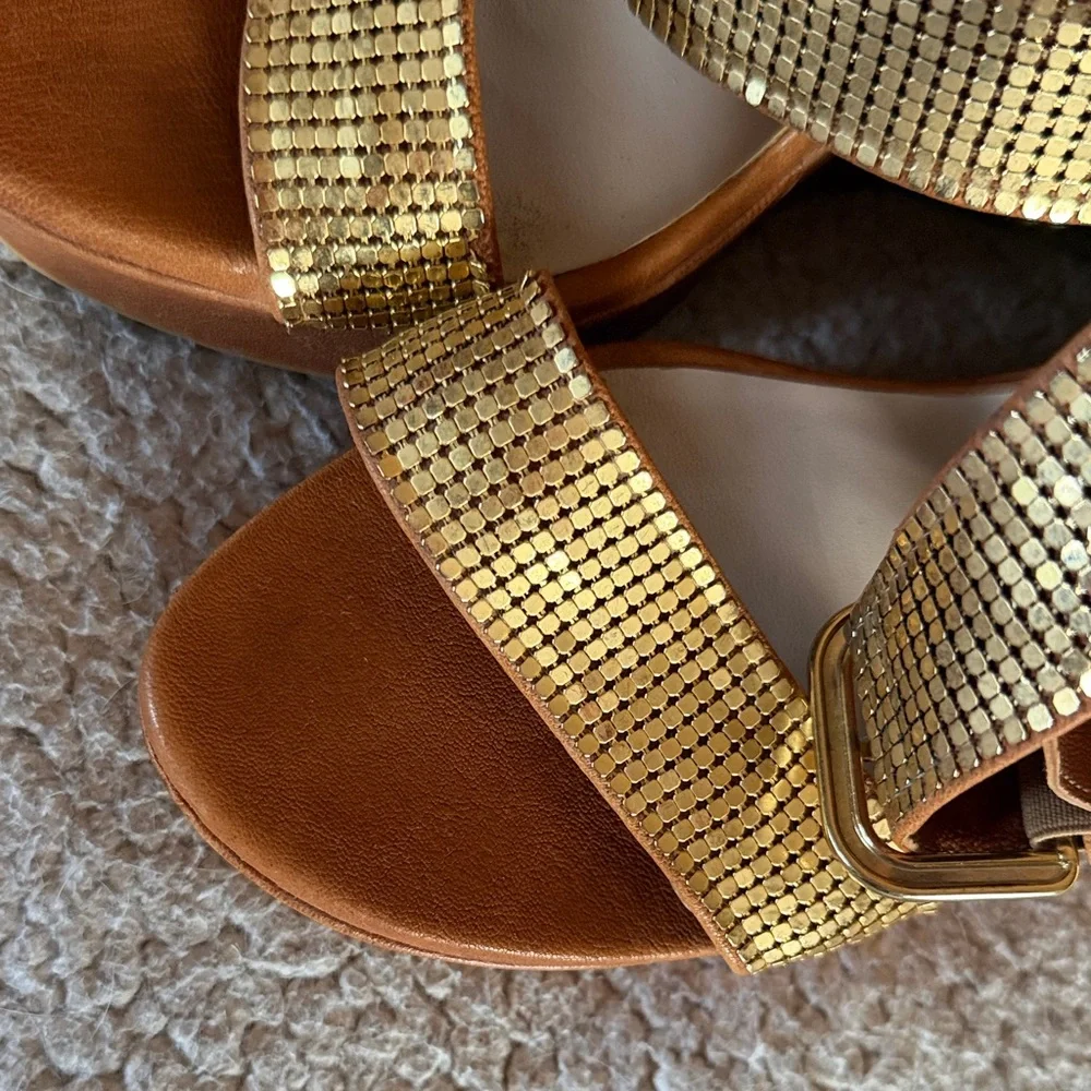 Stuart Weitzman Metallic Gold and Tan Wedges Size 10 - Picture 8 of 13